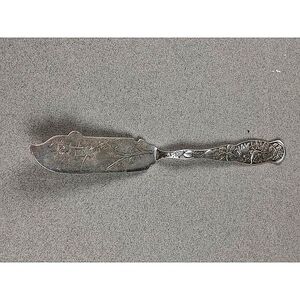 Rose aka Bug by Knowles Sterling Silver Master Butter Knife. Antique, Rare